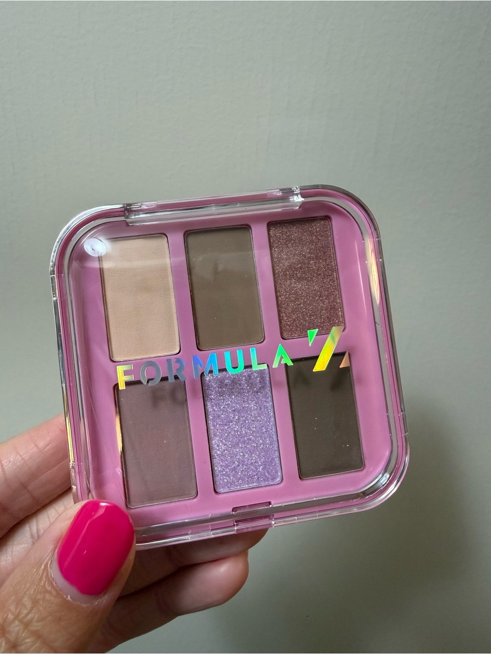 Formula Z Party Diva Pink Eyeshadow Palette - Picture 3 of 3